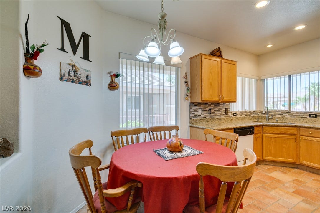 573 Carmel Mesa Drive, Henderson, NV 89012 573 Carmel Mesa Drive, Henderson, NV 89012