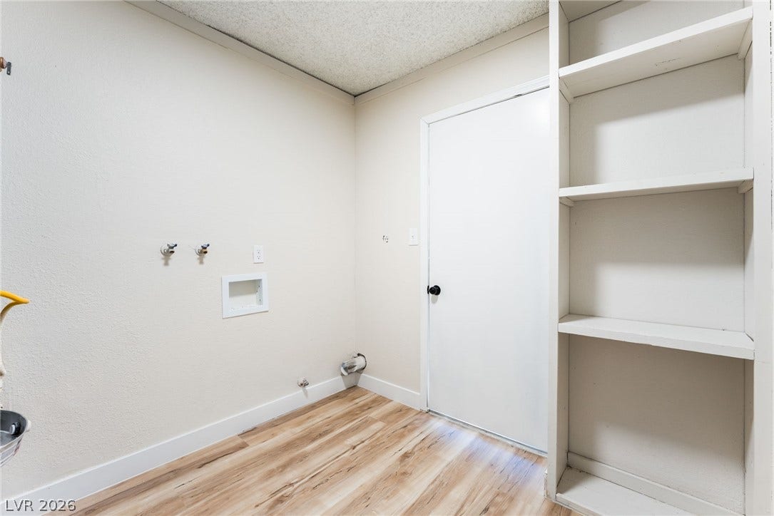 220 Ronald Lane, Las Vegas, NV 89110 220 Ronald Lane, Las Vegas, NV 89110