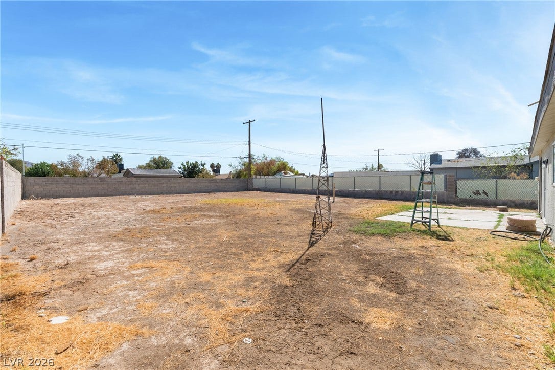 220 Ronald Lane, Las Vegas, NV 89110 220 Ronald Lane, Las Vegas, NV 89110