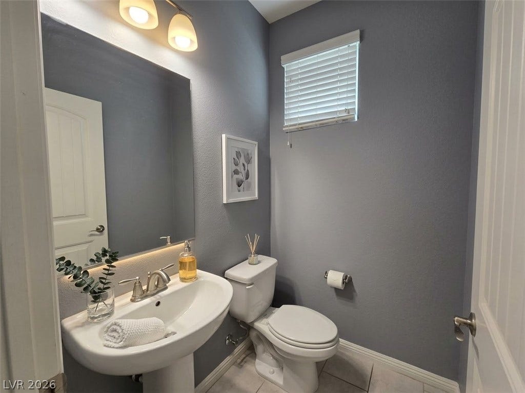 2926 Tremont Avenue, Henderson, NV 89052 Virtually staged.