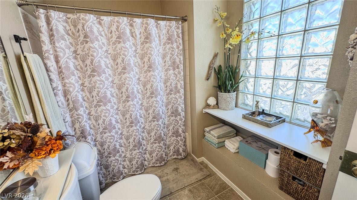 2241 Highpointe Drive, #201, Laughlin, NV 89029 2241 Highpointe Drive, #201, Laughlin, NV 89029