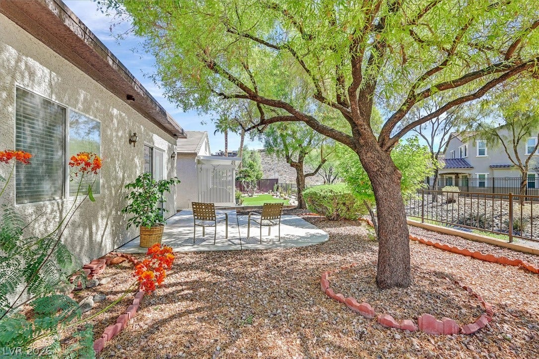 2162 Maple Heights Court, Henderson, NV 89052 2162 Maple Heights Court, Henderson, NV 89052