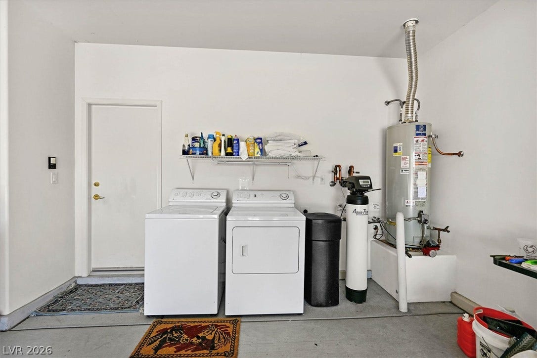 2162 Maple Heights Court, Henderson, NV 89052 Washer and dryer included