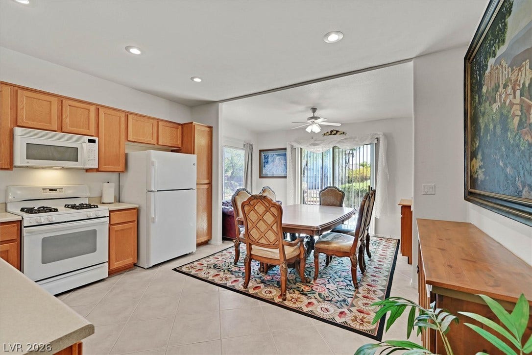 2162 Maple Heights Court, Henderson, NV 89052 View to dining area with sliding glass doors to patio