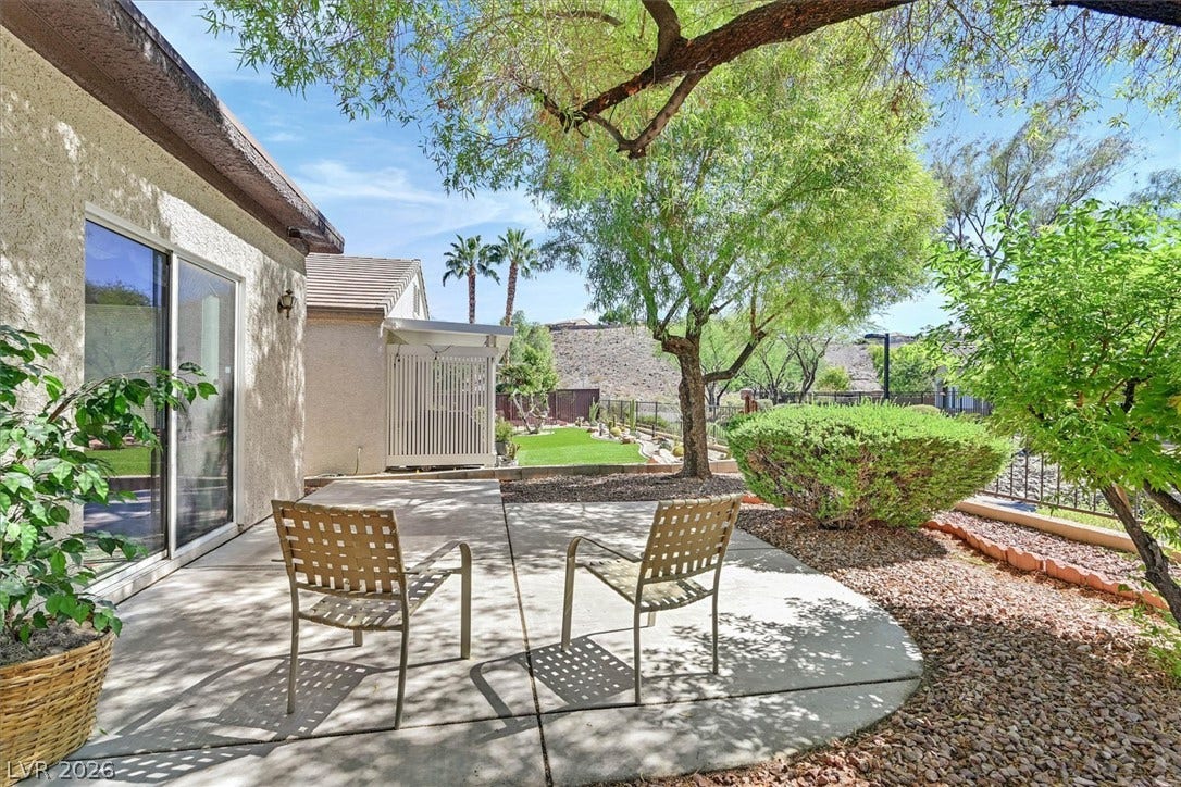 2162 Maple Heights Court, Henderson, NV 89052 2162 Maple Heights Court, Henderson, NV 89052