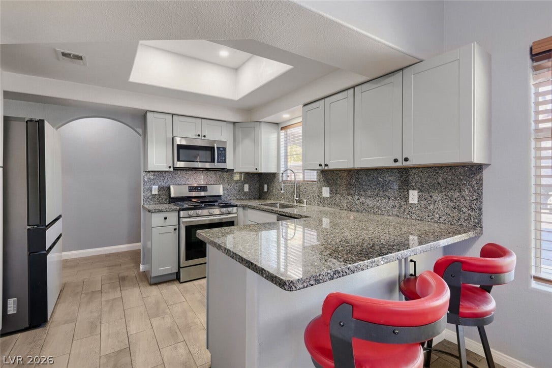 508 Indian Princess Drive, #104, Las Vegas, NV 89145 Granite counters