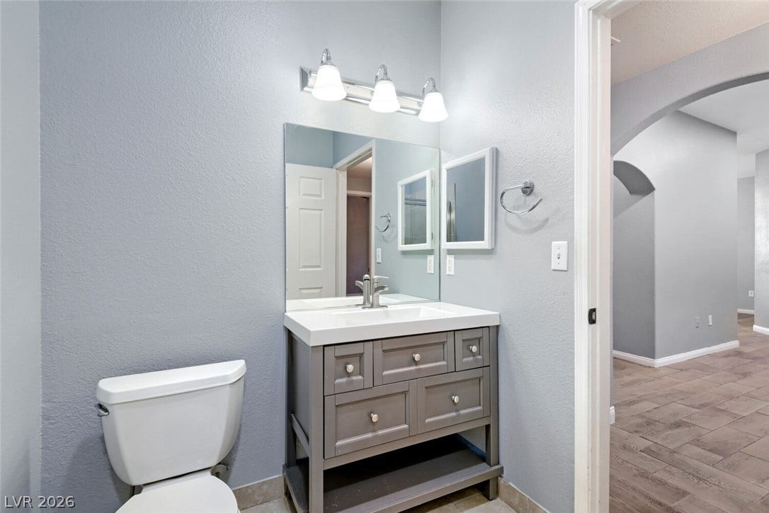 508 Indian Princess Drive, #104, Las Vegas, NV 89145 Guest bathroom