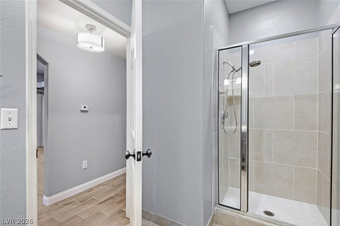508 Indian Princess Drive, #104, Las Vegas, NV 89145 Guest bathroom