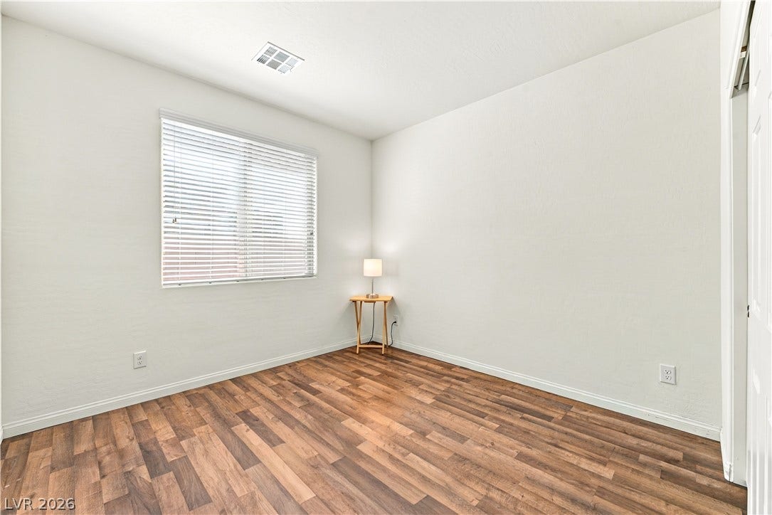 4209 Fairywren Drive, North Las Vegas, NV 89031 Secondary bedroom 1