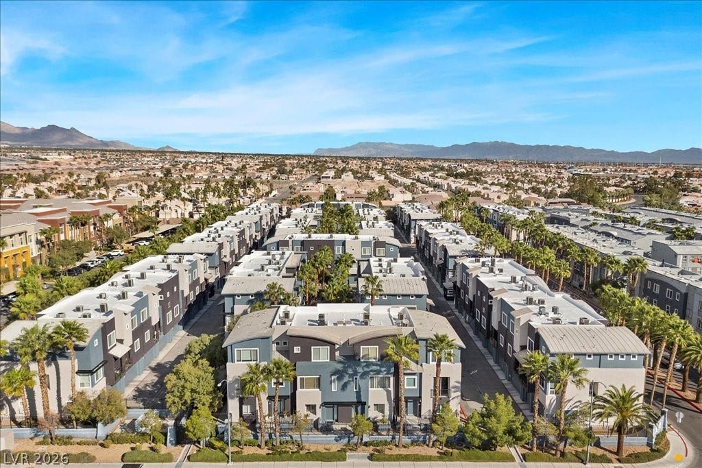 9050 W Tropicana Avenue, #1170, Las Vegas, NV 89147 End unit.