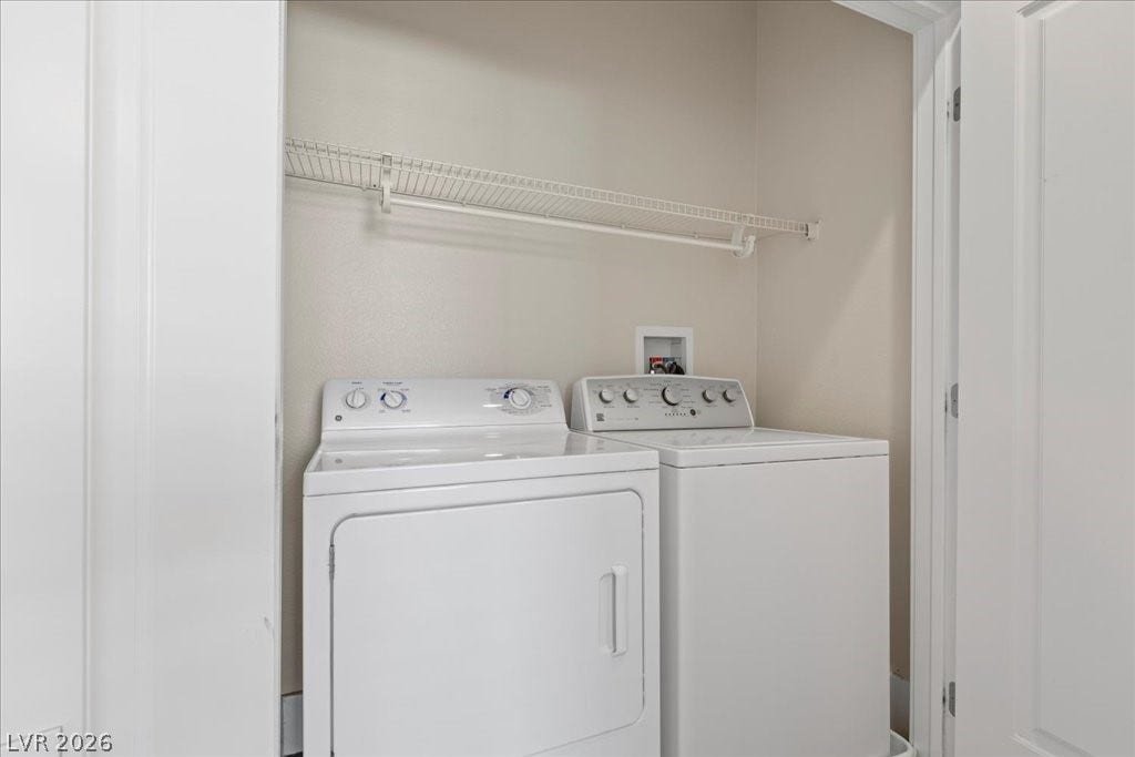 9050 W Tropicana Avenue, #1170, Las Vegas, NV 89147 Washer/dryer included.
