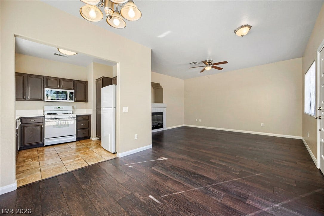 1851 Hillpointe Road, #2424, Henderson, NV 89074