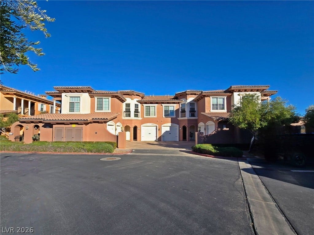 25 Via Visione, #104, Henderson, NV 89011 25 Via Visione, #104, Henderson, NV 89011