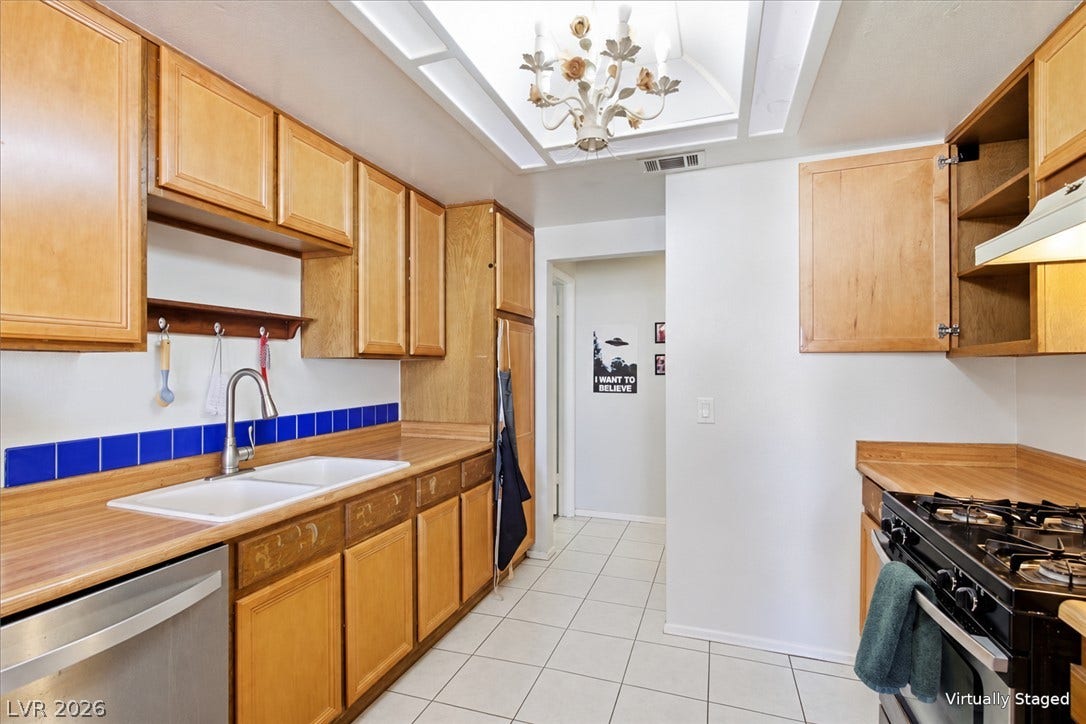 3960 Grapefruit Circle, Las Vegas, NV 89103 Virtually staged to remove clutter.