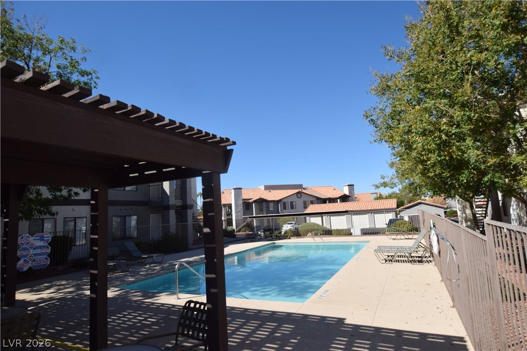 1575 W Warm Springs Road, #1514, Henderson, NV 89014 gorgeous community pool