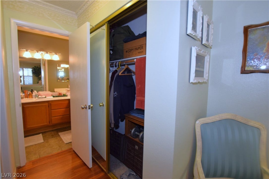 1575 W Warm Springs Road, #1514, Henderson, NV 89014 2 closets