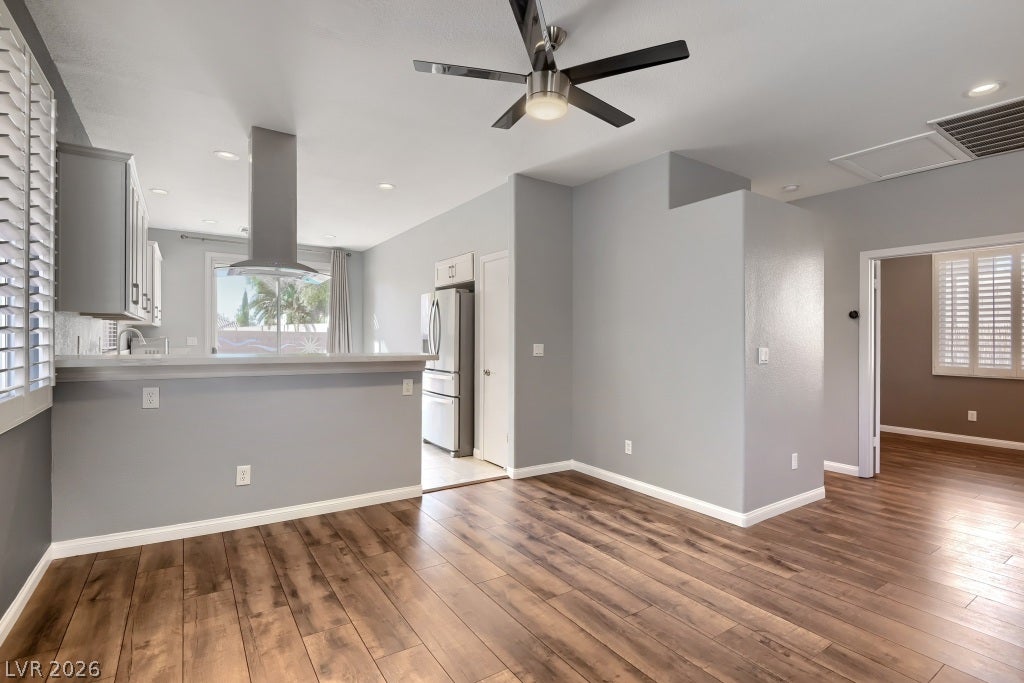 10961 Calistoga Springs Court, Las Vegas, NV 89144 10961 Calistoga Springs Court, Las Vegas, NV 89144