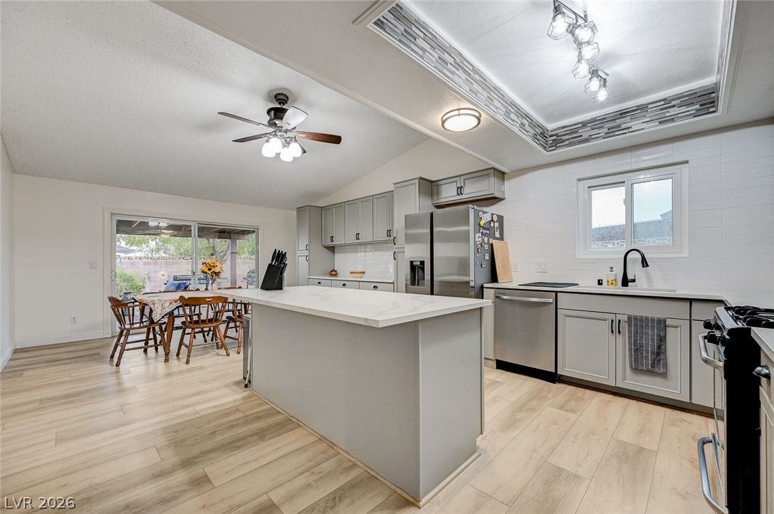 1518 Della Court, Boulder City, NV 89005 1518 Della Court, Boulder City, NV 89005