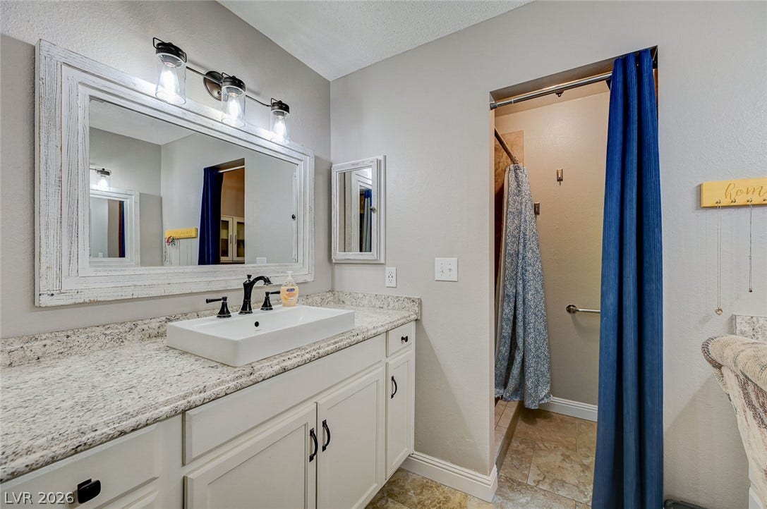 1518 Della Court, Boulder City, NV 89005 1518 Della Court, Boulder City, NV 89005