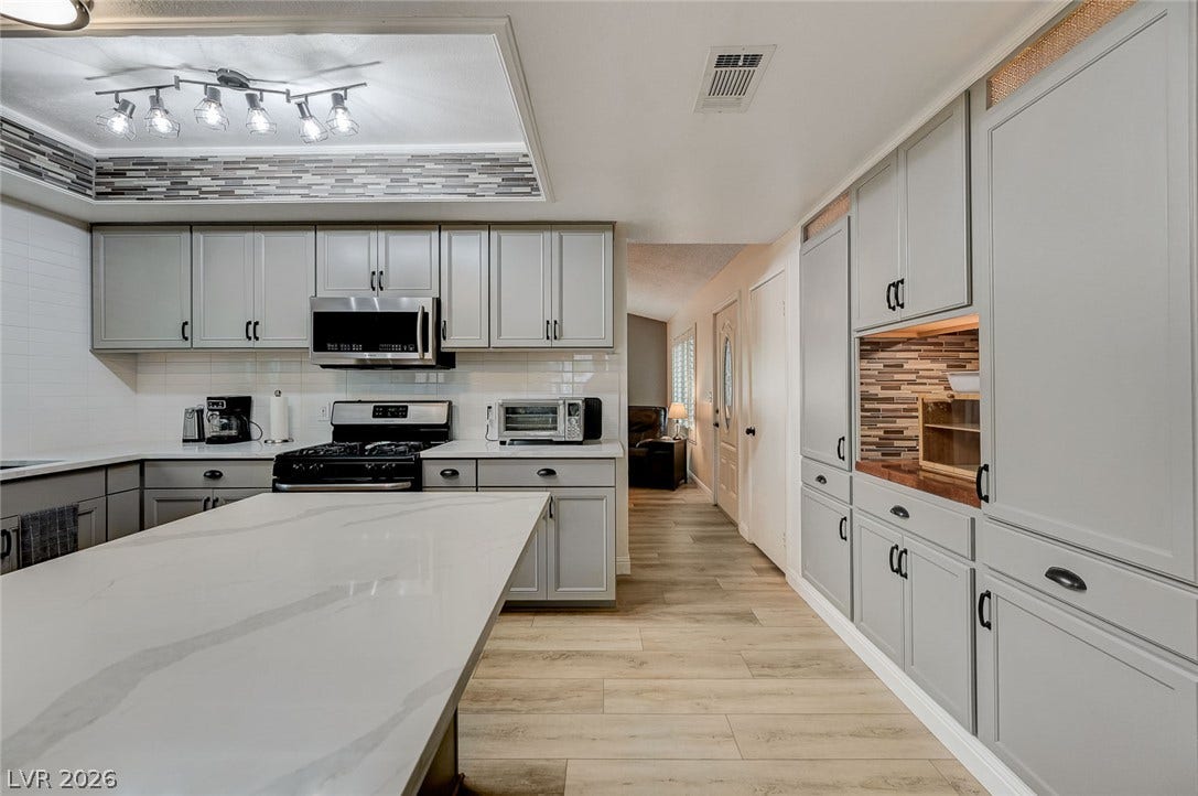 1518 Della Court, Boulder City, NV 89005 1518 Della Court, Boulder City, NV 89005