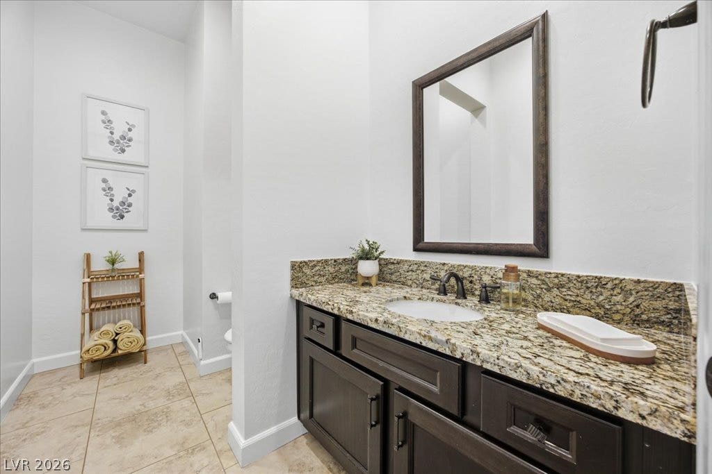 8030 Palm Cove Court, Las Vegas, NV 89129 Hall Guest Bathroom