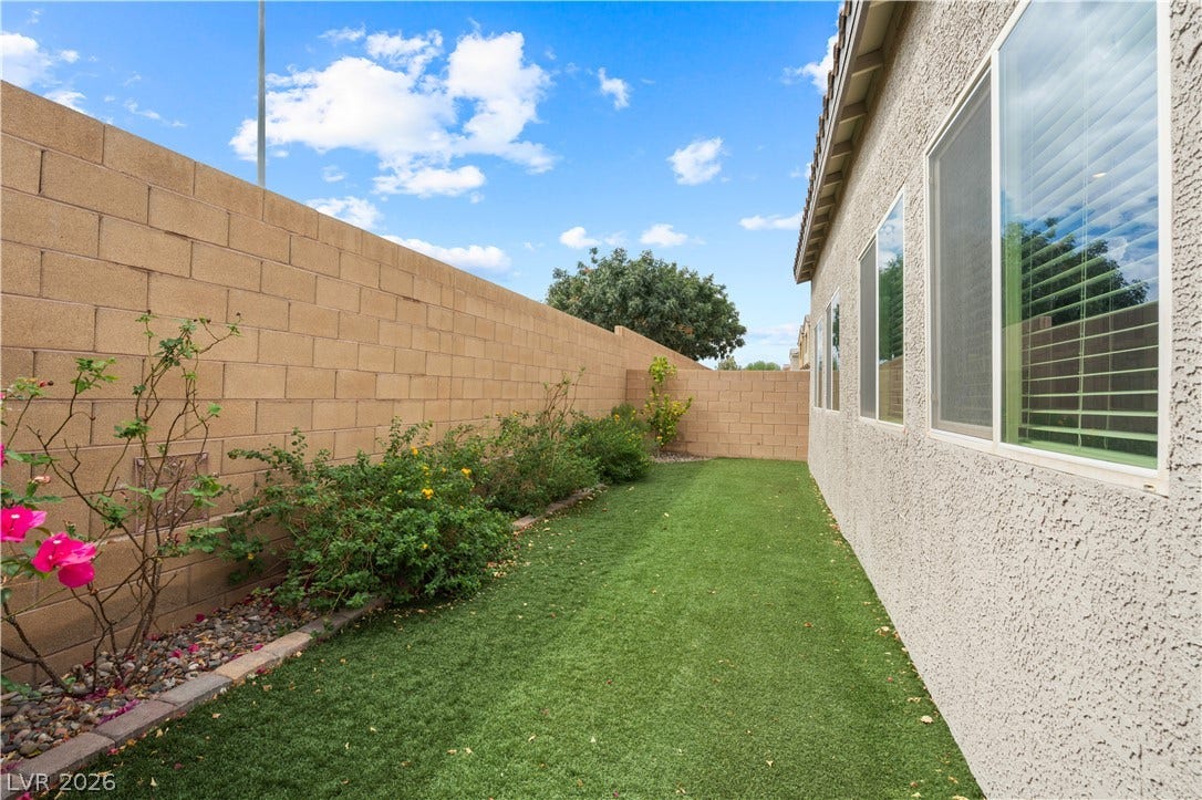 135 Moon Ranch Avenue, North Las Vegas, NV 89031