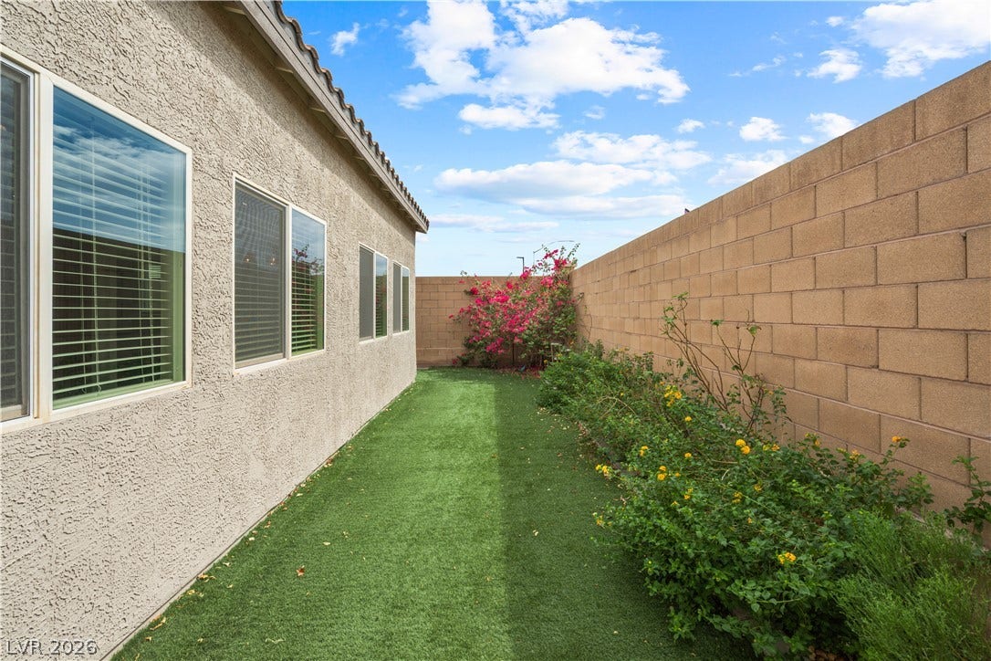 135 Moon Ranch Avenue, North Las Vegas, NV 89031