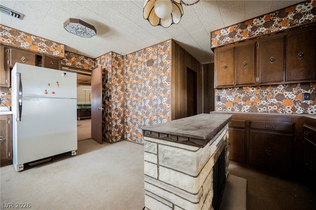 1012 Cadiz Avenue, Henderson, NV 89015 1012 Cadiz Avenue, Henderson, NV 89015