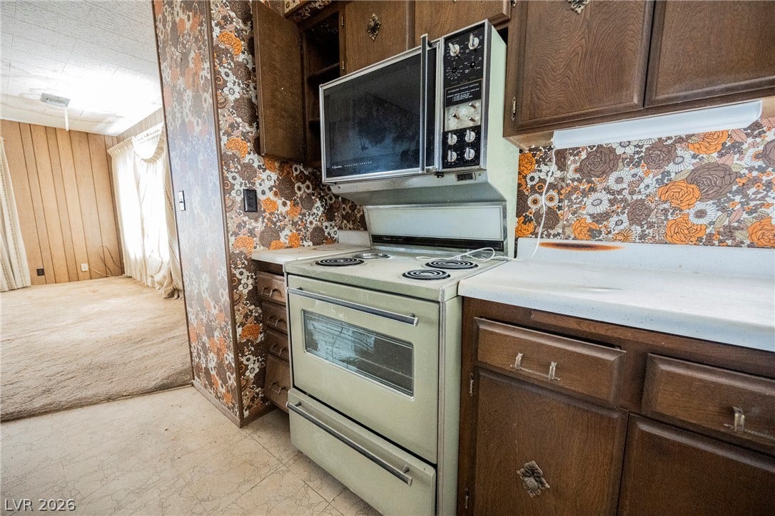 1012 Cadiz Avenue, Henderson, NV 89015 1012 Cadiz Avenue, Henderson, NV 89015
