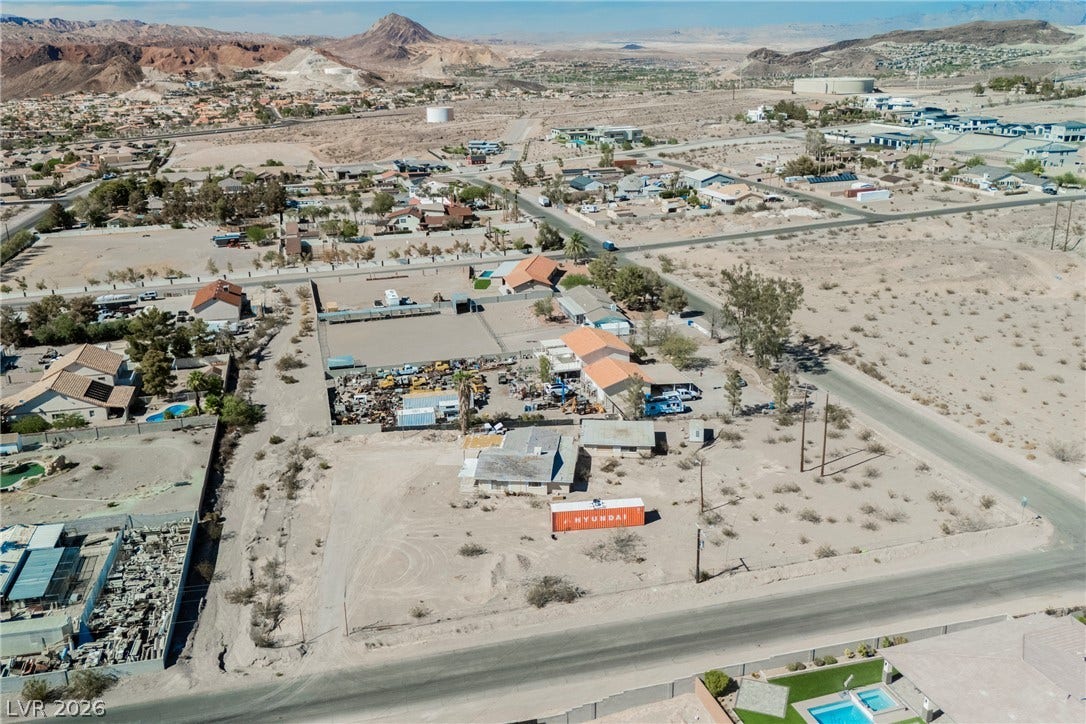 1012 Cadiz Avenue, Henderson, NV 89015 1012 Cadiz Avenue, Henderson, NV 89015