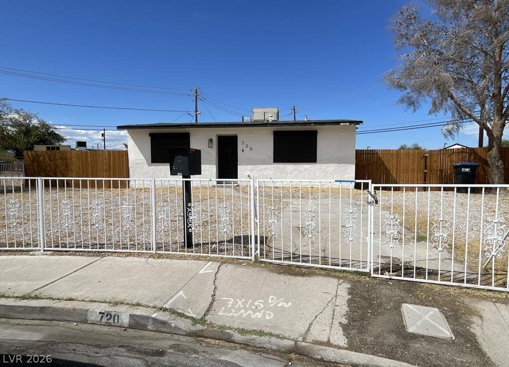 720 Kasper Avenue, Las Vegas, NV 89106 720 Kasper Avenue, Las Vegas, NV 89106