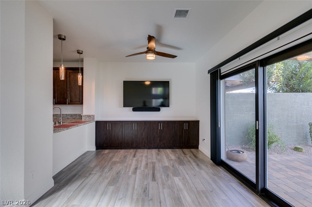 1662 Cloister Avenue, Henderson, NV 89014 1662 Cloister Avenue, Henderson, NV 89014