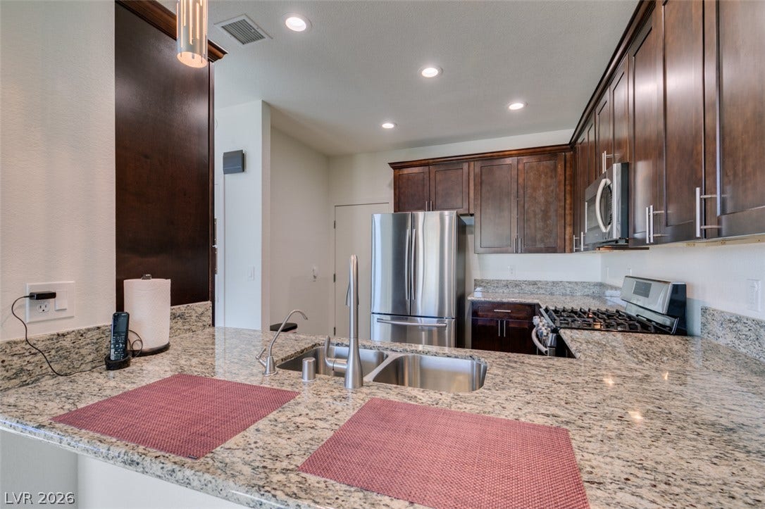 1662 Cloister Avenue, Henderson, NV 89014 1662 Cloister Avenue, Henderson, NV 89014