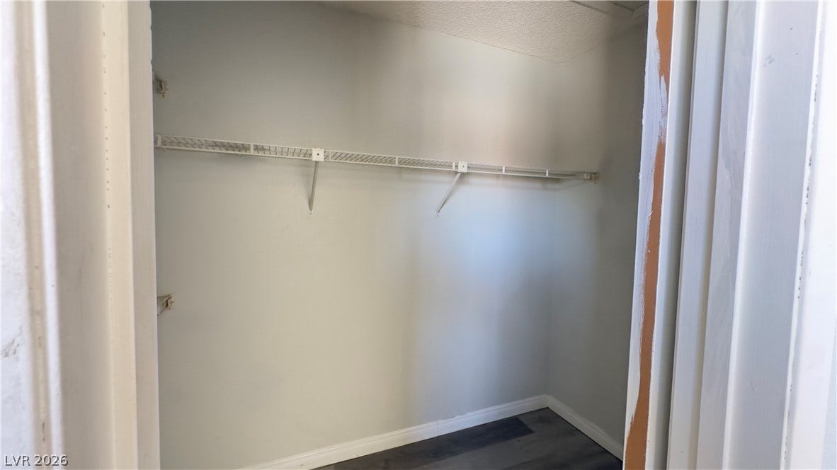 543 KRISTIN Lane, Henderson, NV 89011 Functional wire shelving spans the wall of this practical walk-in storage area.