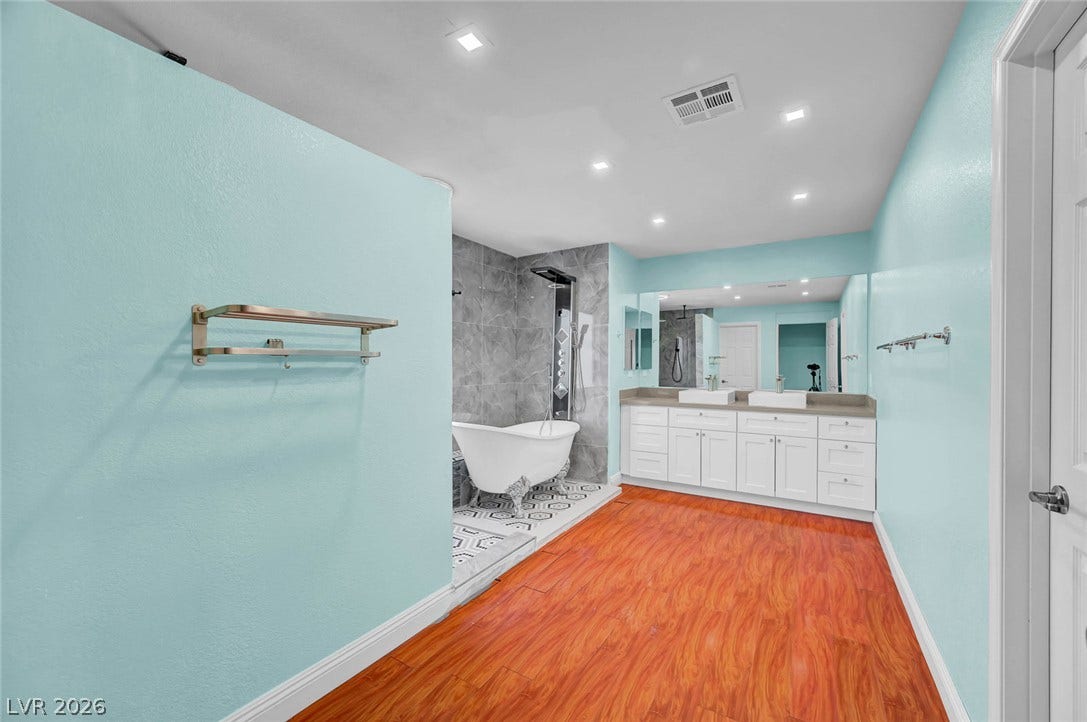 6636 Cliff Shore Court, North Las Vegas, NV 89084 6636 Cliff Shore Court, North Las Vegas, NV 89084