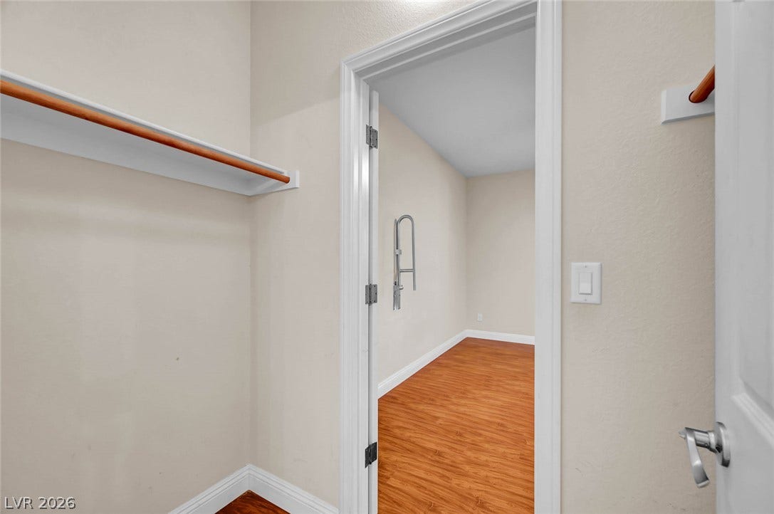 6636 Cliff Shore Court, North Las Vegas, NV 89084 6636 Cliff Shore Court, North Las Vegas, NV 89084