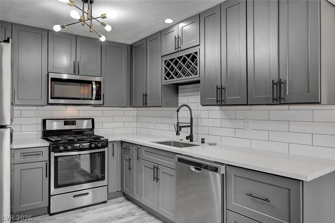 6712 Accent Court, Las Vegas, NV 89108 6712 Accent Court, Las Vegas, NV 89108