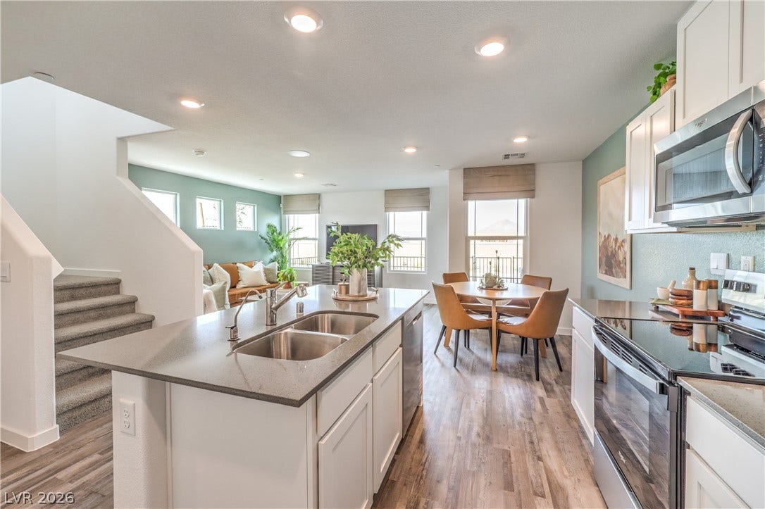 923 Black Heron Street, Henderson, NV 89011 An open floorplan seamlessly connects the kitchen to the dining and living spaces.