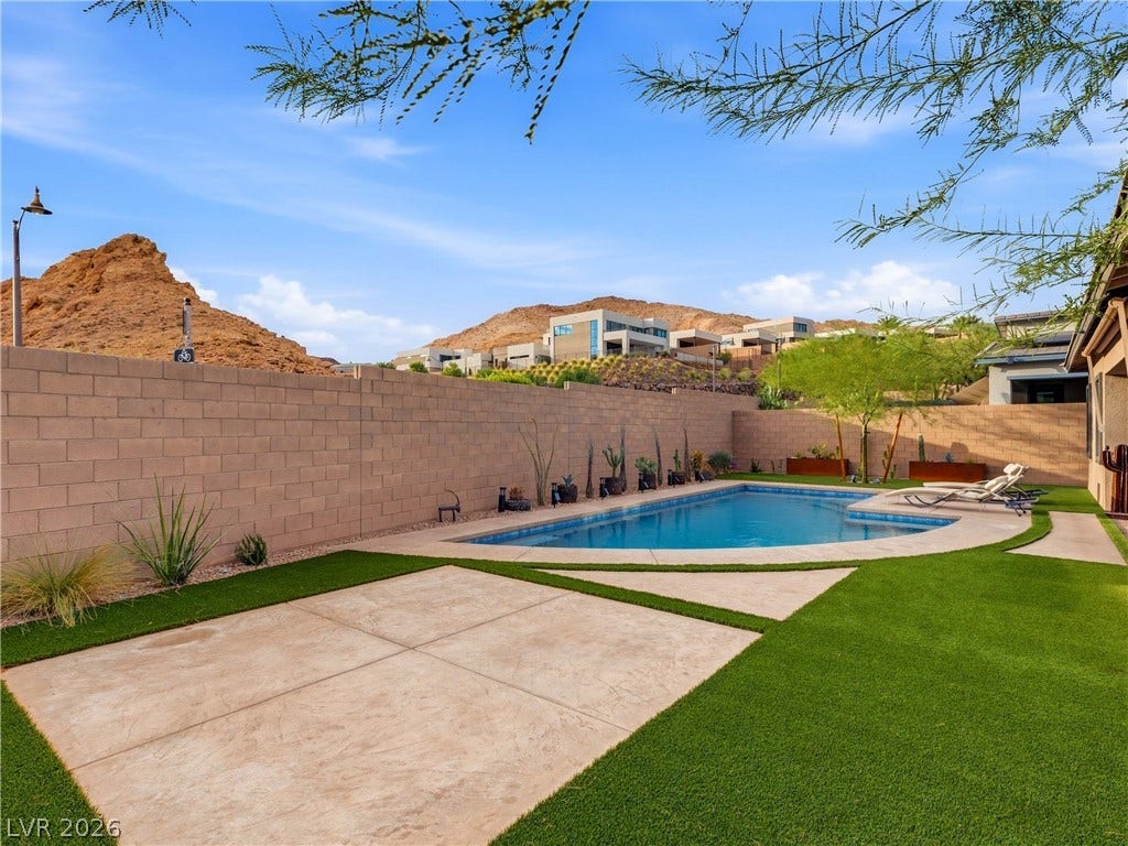 81 Juliette Pointe Lane, Henderson, NV 89011 81 Juliette Pointe Lane, Henderson, NV 89011