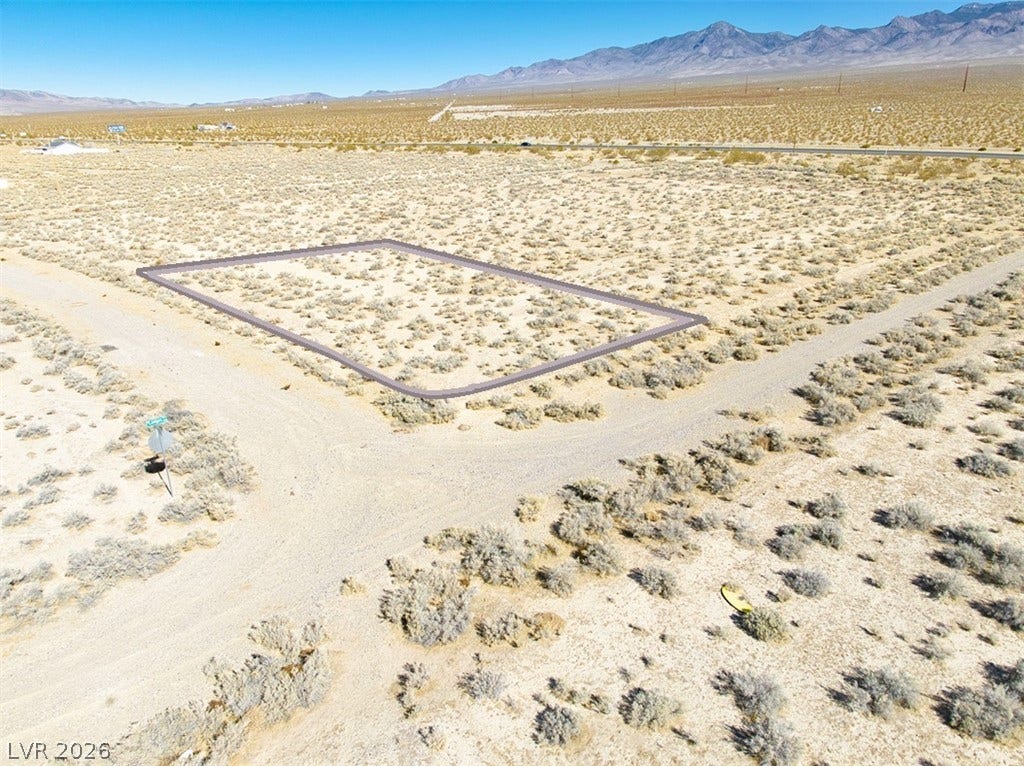 460 W Lompoc Street, Pahrump, NV 89060 460 W Lompoc Street, Pahrump, NV 89060