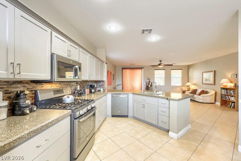 333 S Arroyo Grande Boulevard, Henderson, NV 89012