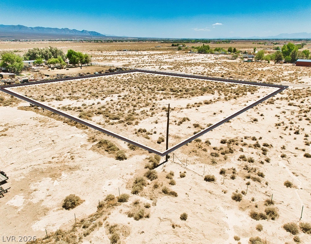 1650 W Bluebird Avenue, Pahrump, NV 89060