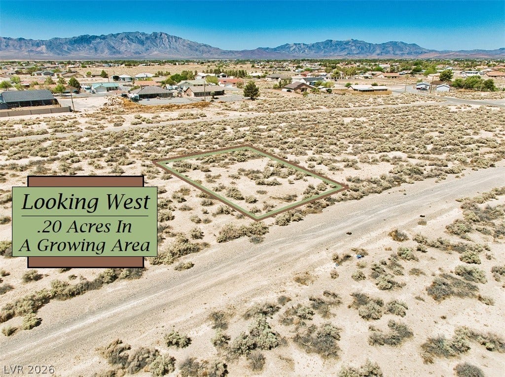 961 E Jacaranda Street, Pahrump, NV 89048 961 E Jacaranda Street, Pahrump, NV 89048
