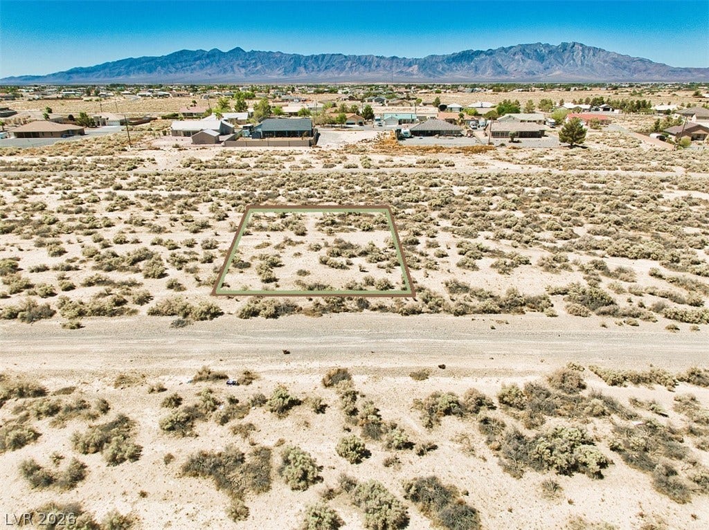 961 E Jacaranda Street, Pahrump, NV 89048 961 E Jacaranda Street, Pahrump, NV 89048