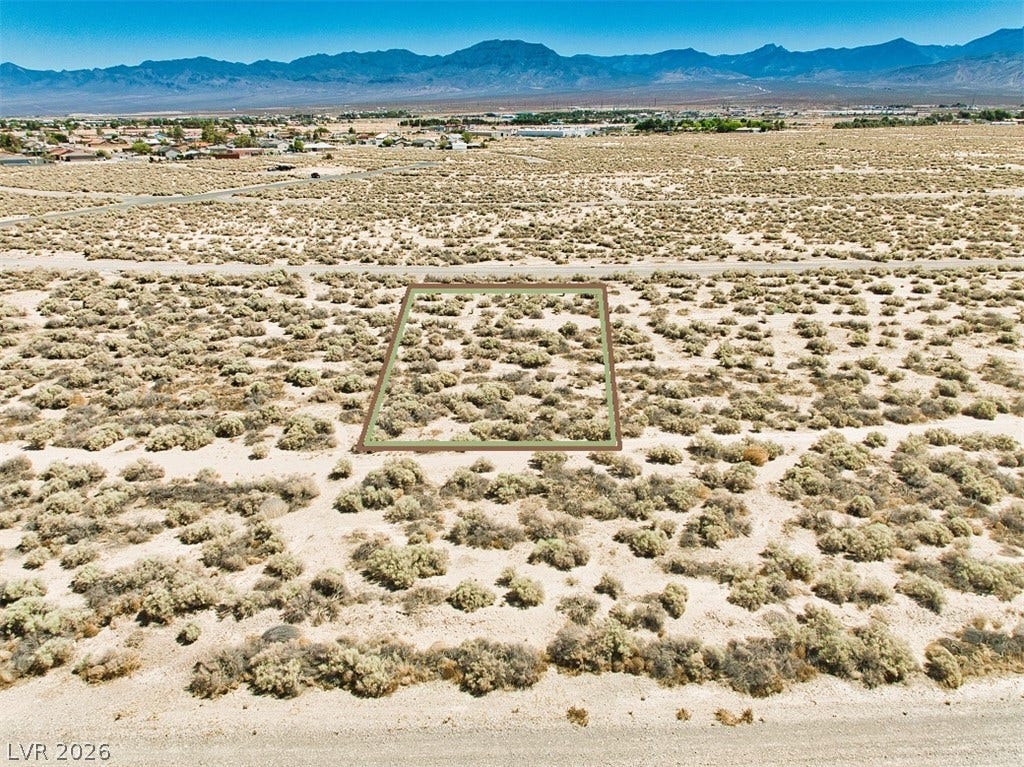 961 E Jacaranda Street, Pahrump, NV 89048 961 E Jacaranda Street, Pahrump, NV 89048