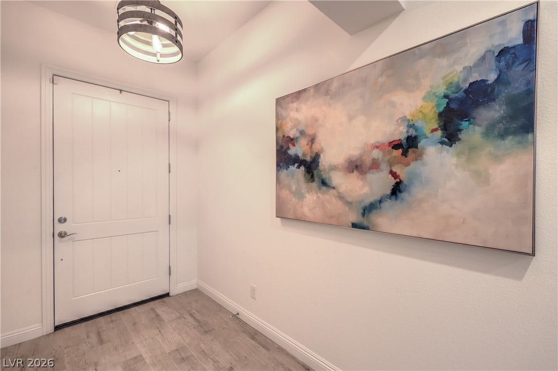 Approximately 2,284 Sqft of Living Space,
3 Bedrooms, Den/Office, 2 Baths, 2 Car Garage
