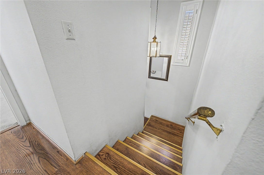 3537 Victory Avenue, Las Vegas, NV 89121