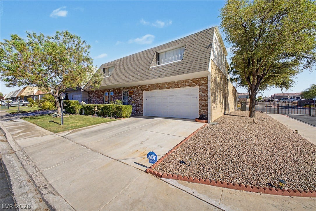 3537 Victory Avenue, Las Vegas, NV 89121
