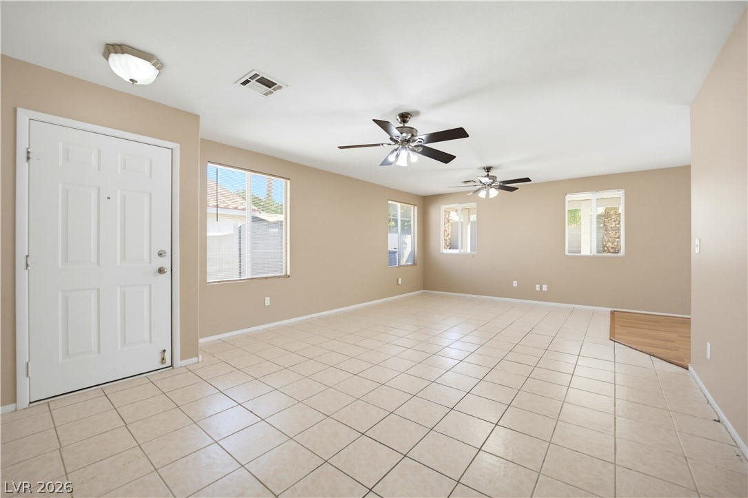 633 Roberta Alecia Avenue, North Las Vegas, NV 89031 633 Roberta Alecia Avenue, North Las Vegas, NV 89031