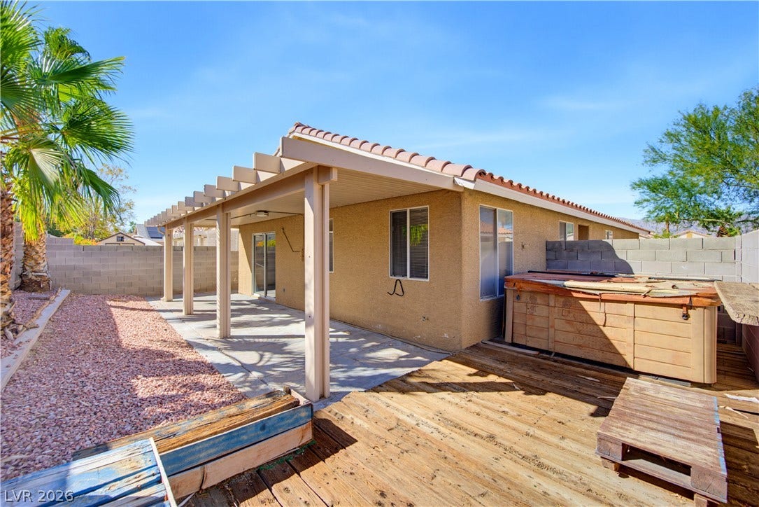 633 Roberta Alecia Avenue, North Las Vegas, NV 89031 633 Roberta Alecia Avenue, North Las Vegas, NV 89031